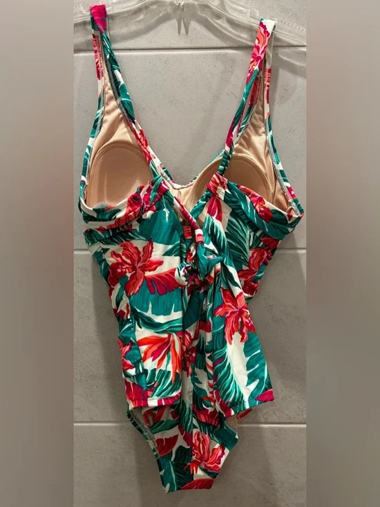 NWOT Kona Sol Women’s Floral One-Piece Swimsuit - Green & Pink Large - Picture 3 of 5